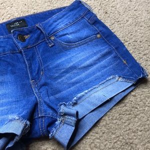 Celebrity Pink Shorts Size 0/24